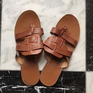 Chic Franco Sarto flip flops